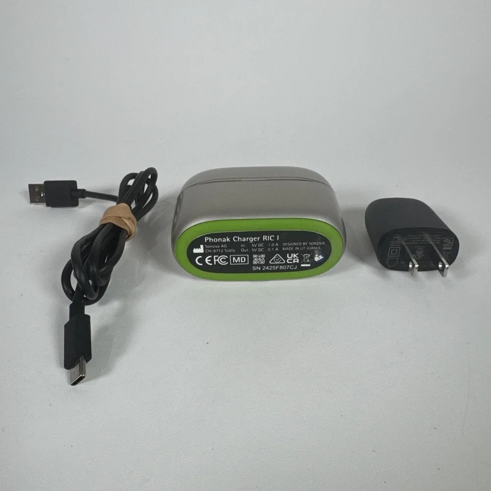 Phonak Charger Case RIC I – Compatible with‎ Audéo R Hearing Aids – Excellent!
